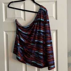 Rue+ 3x maroon & blue one shoulder crop top